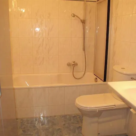 شقة Grueenbueelti Appartement-fewo- Dusche Oder Bad- Wc 6-bettwohnung By Interhome